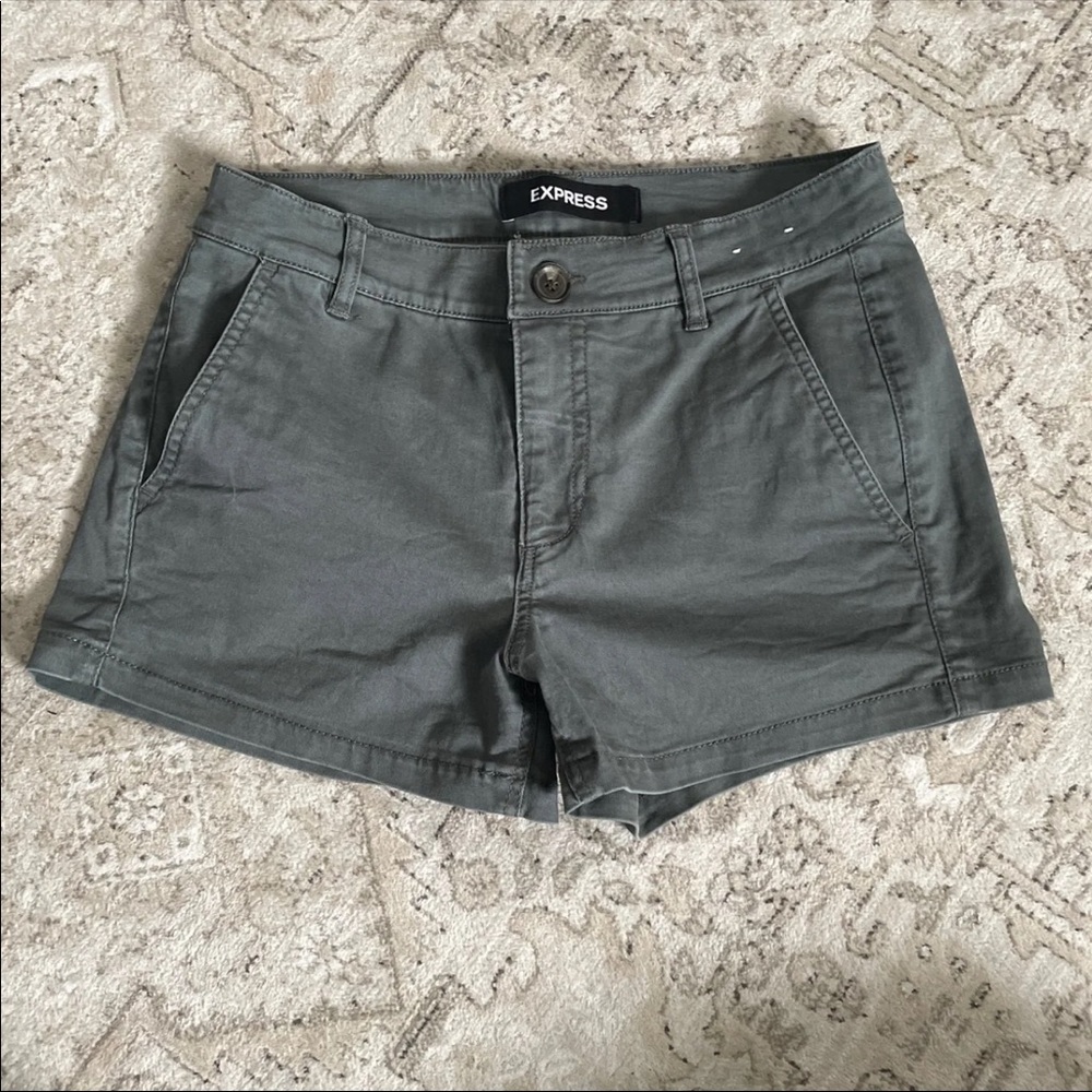 Express shorts